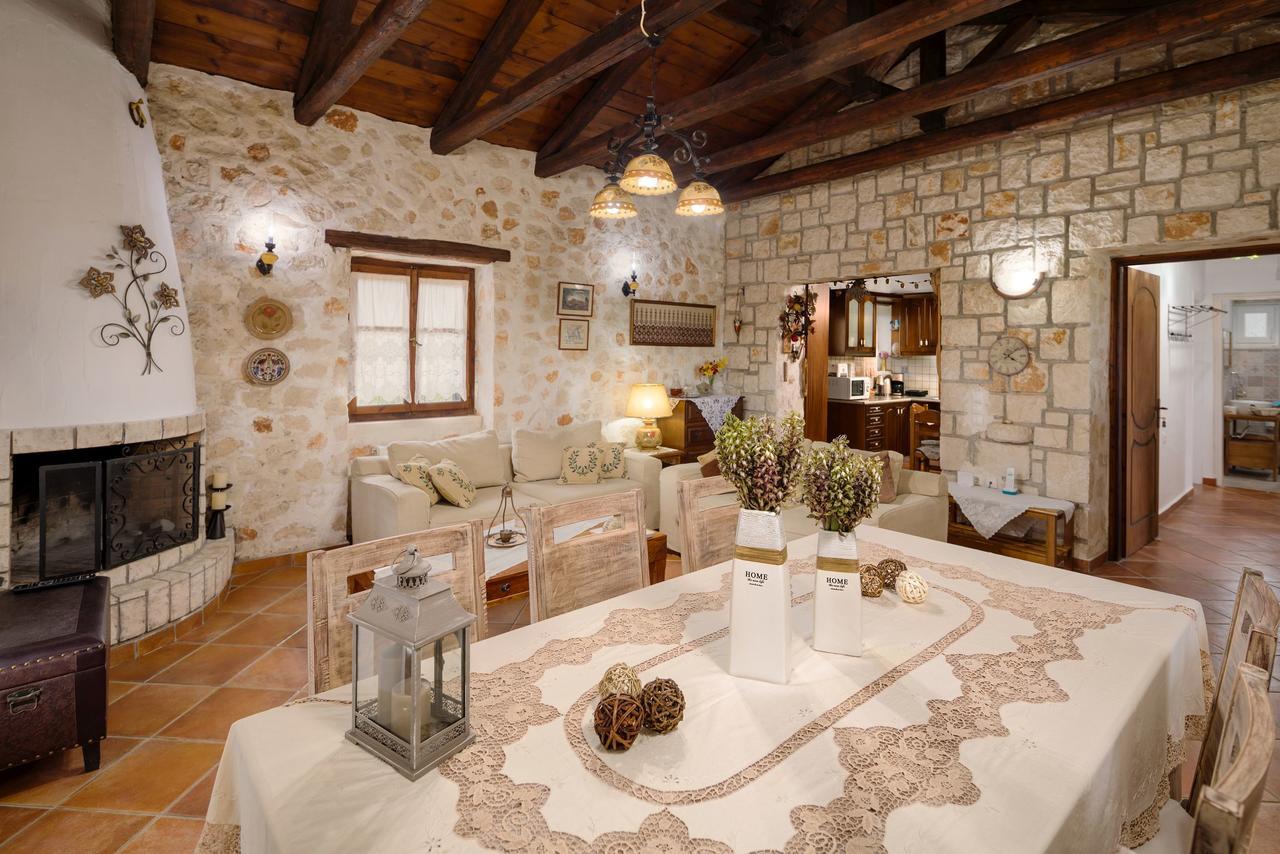 Varta Village - Elea House Kalipádhon Zewnętrze zdjęcie