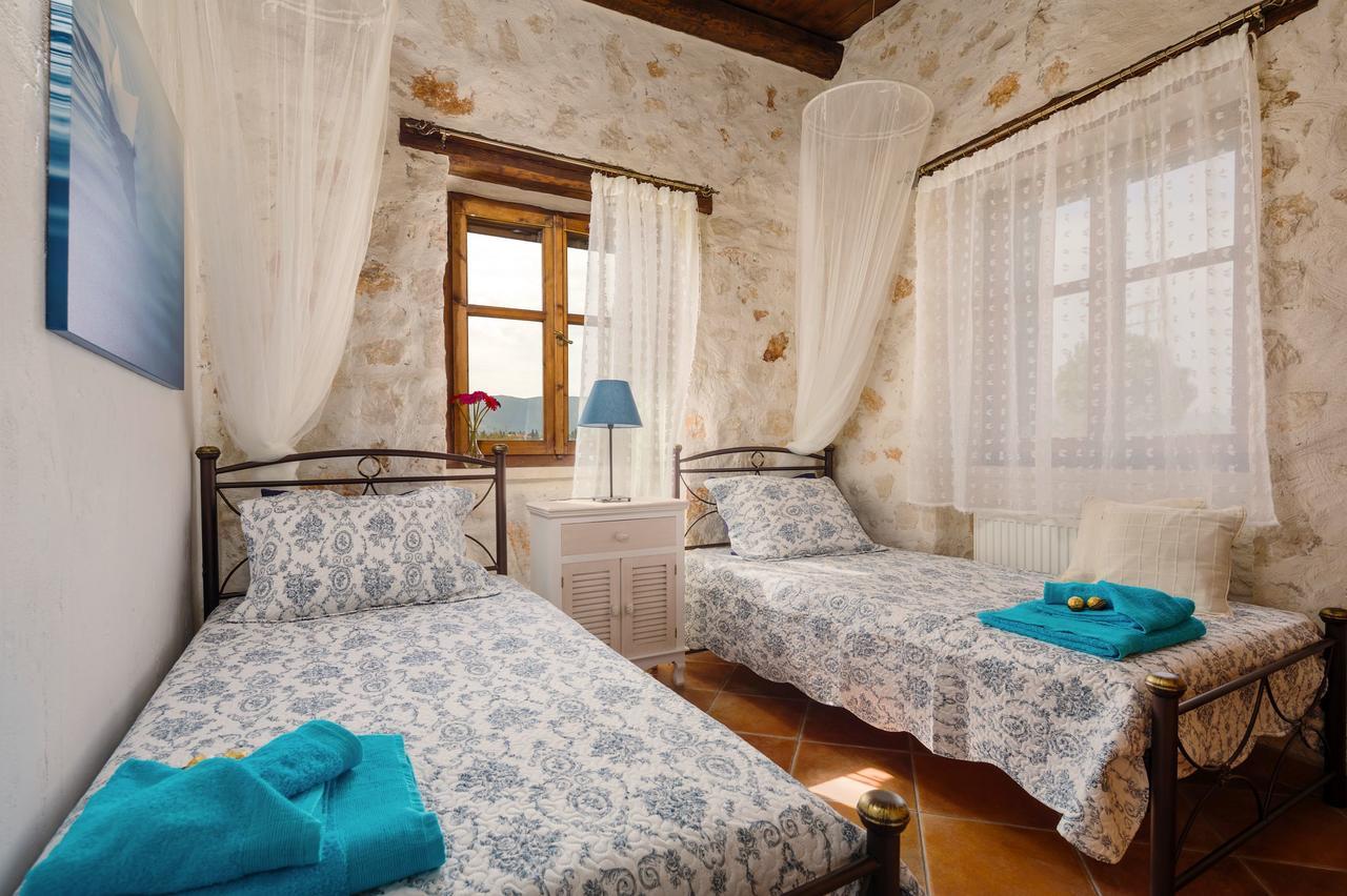 Varta Village - Elea House Kalipádhon Zewnętrze zdjęcie